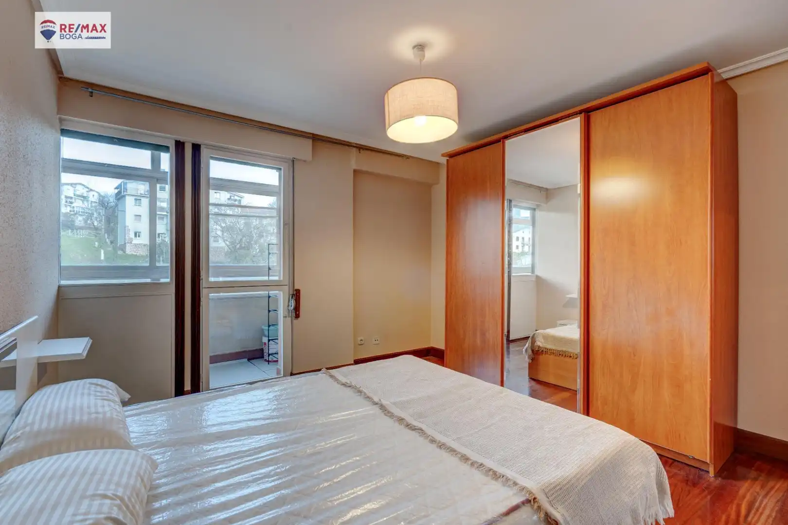 Bedroom of Flat for sale in Errenteria  with Parquet flooring and Furnished