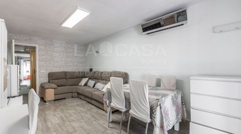 Foto 5 de Piso en venta en Calle de Fuengirola, Palomeras Sureste, Madrid Capital