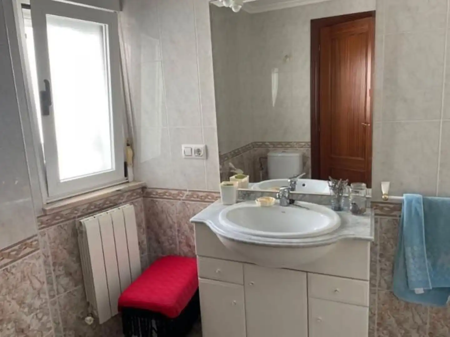 Badezimmer von Dachboden zum Verkauf in Salamanca mit Heizung, Terrasse und Balkon