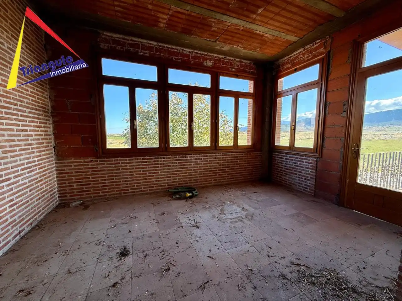 Casa o xalet en venda en Trescasas amb Aire condicionat, Terrassa i Moblat