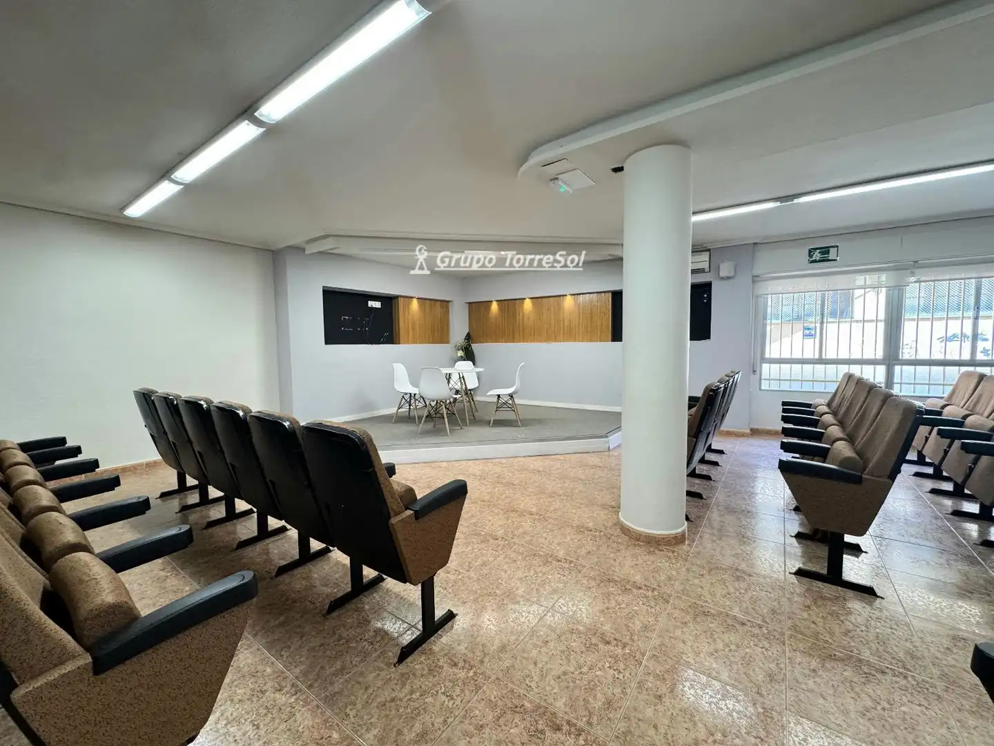 Gewerbefläche zum Verkauf in Clara Campoamor, imagen 15