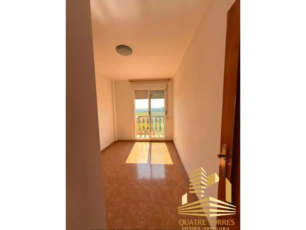 Bedroom of Houses for sale in Beniparrell