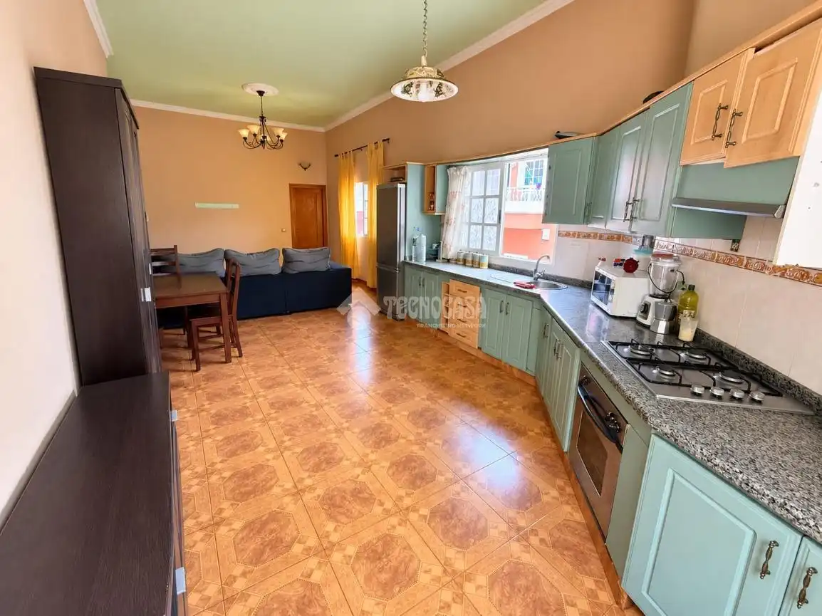 Kitchen of Flat for sale in Guía de Isora  with Storage room