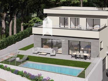 Maison avec balcon à vendre à Fragata
