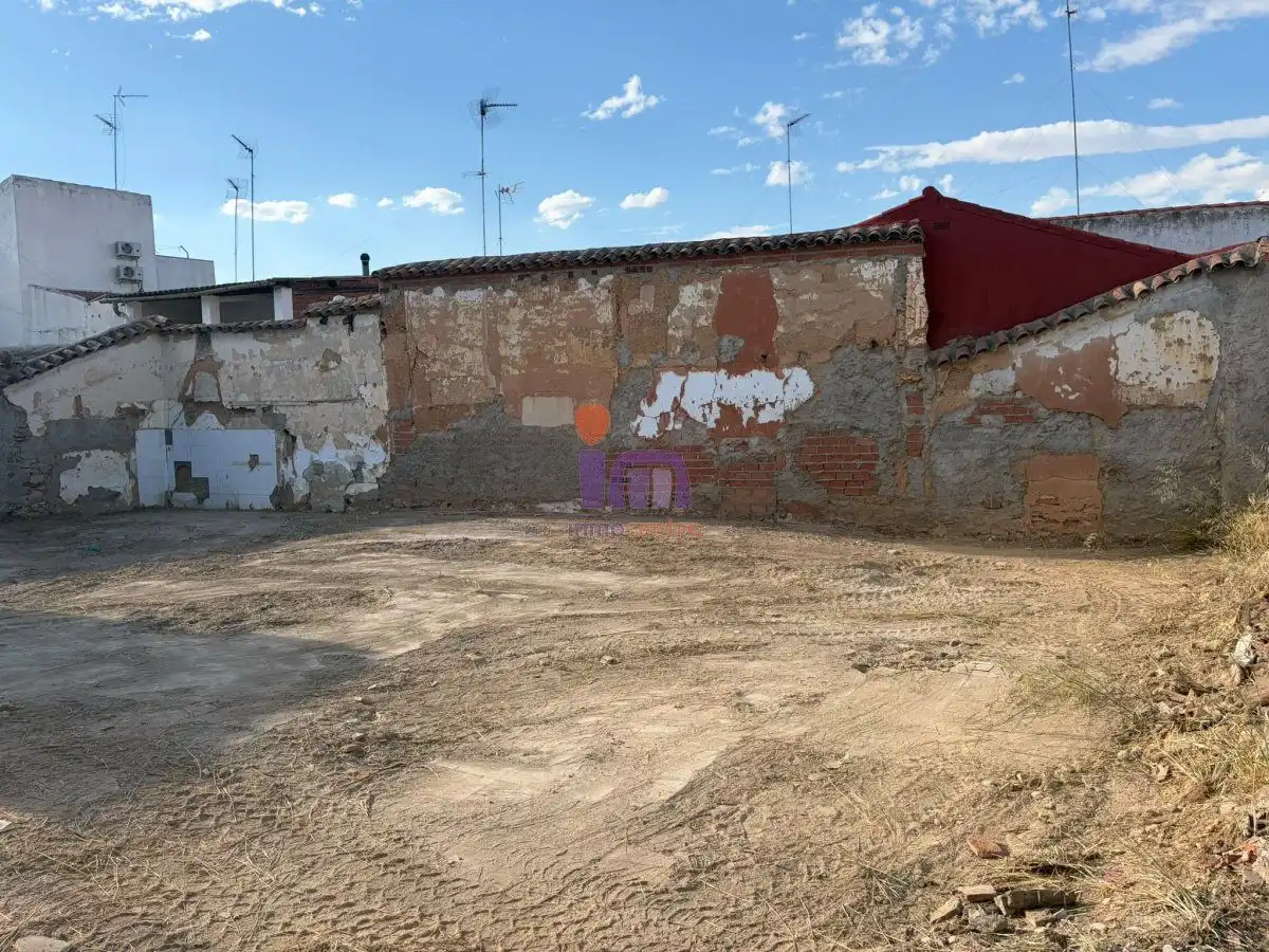 Terrenys i solars en venda a Valdepeñas, imagen 2