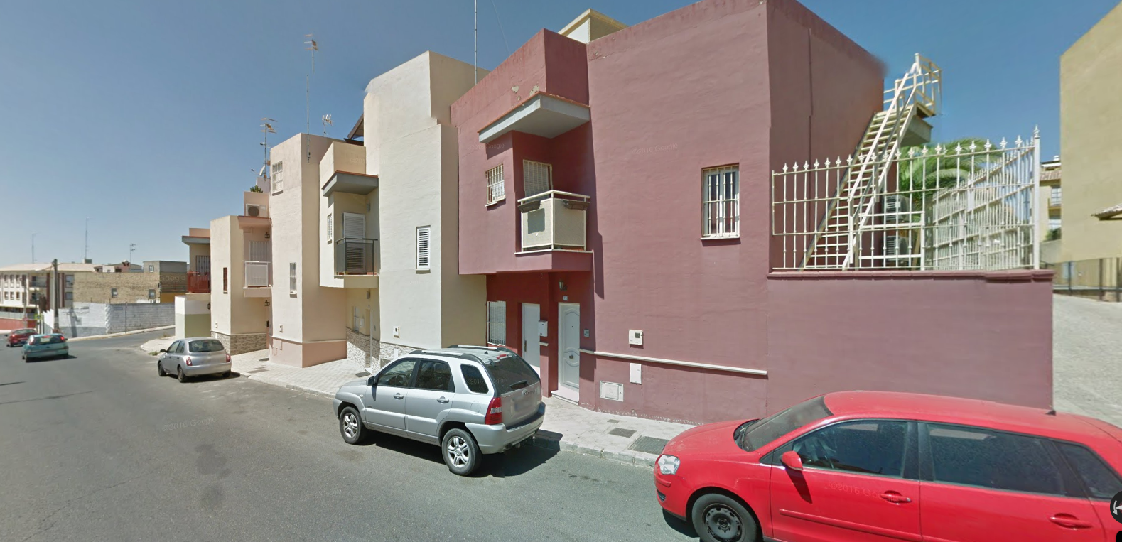 Casa adosada en venda a CL SORIA, Nueva Alcalá