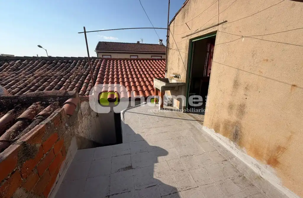 Vista exterior de Casa adosada en venda en Zamora Capital  amb Calefacció