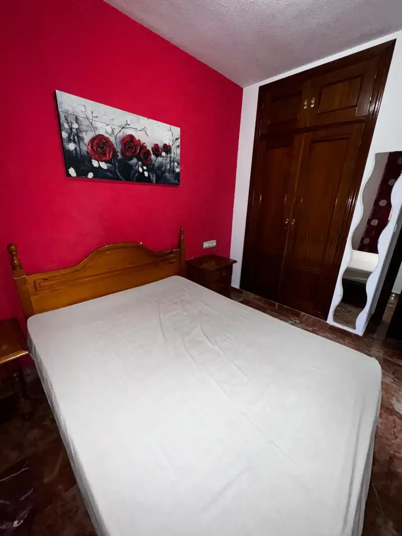 Schlafzimmer von Wohnungen zur Miete in Jaén mit Klimaanlage und Möbliert