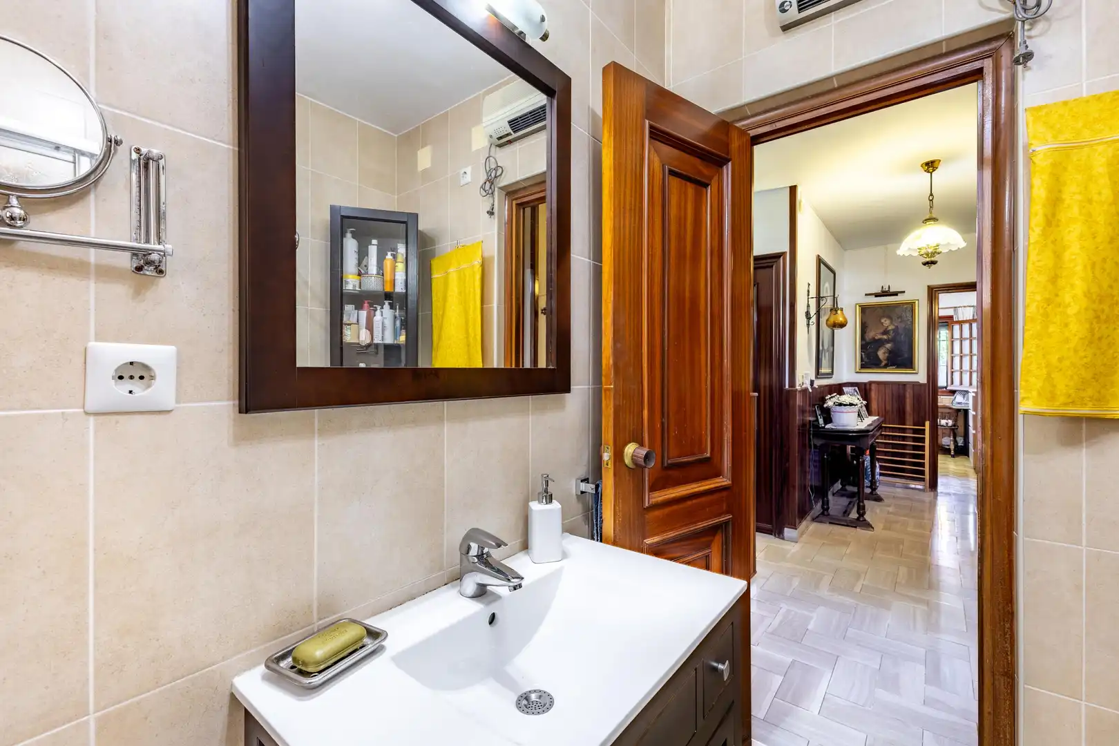 Bathroom of Houses for sale in Málaga  with Air Conditioner, Heating and Private garden