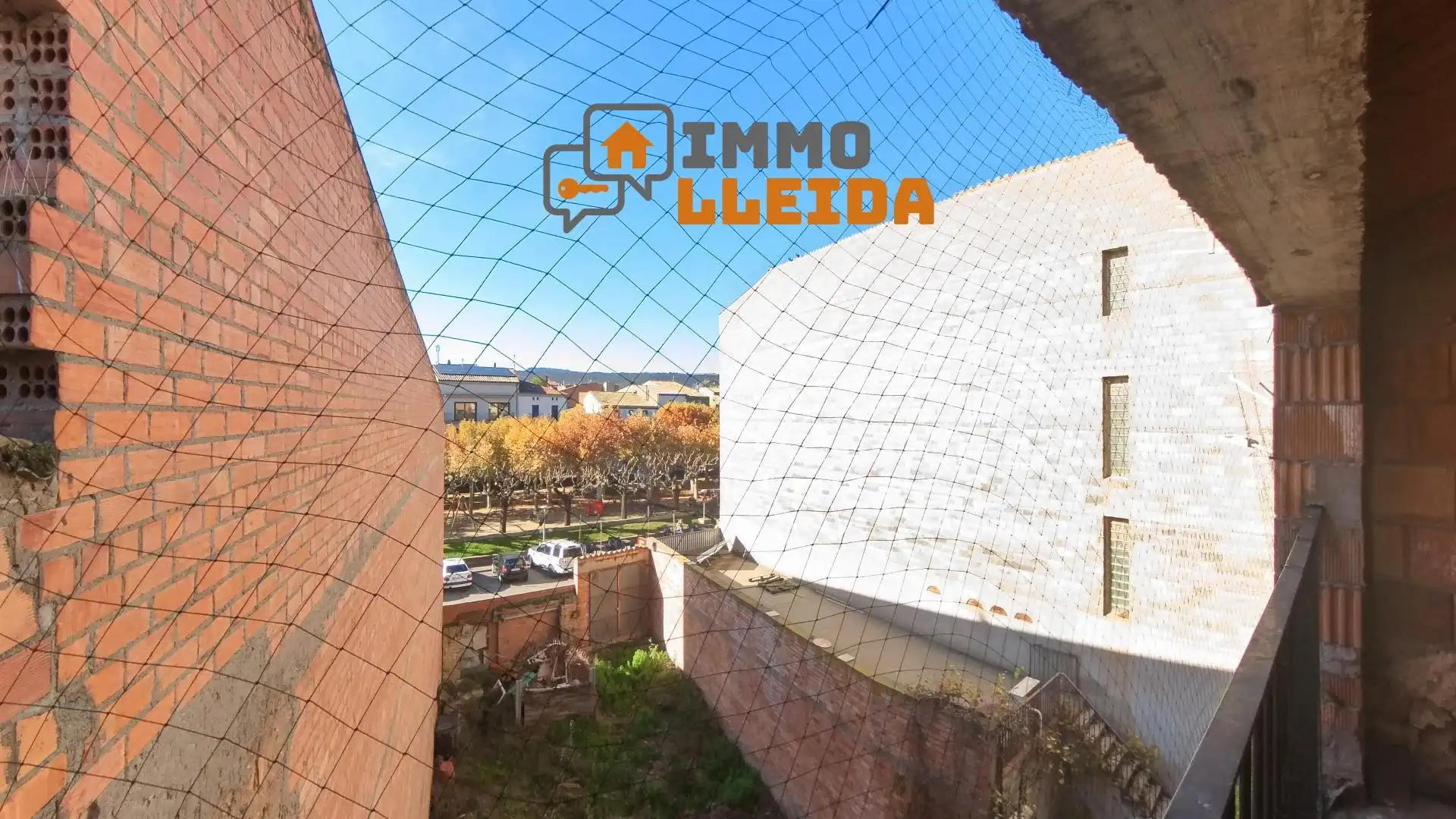 Vista exterior de Casa adosada en venta en Ponts con Calefacción, Terraza y Balcón