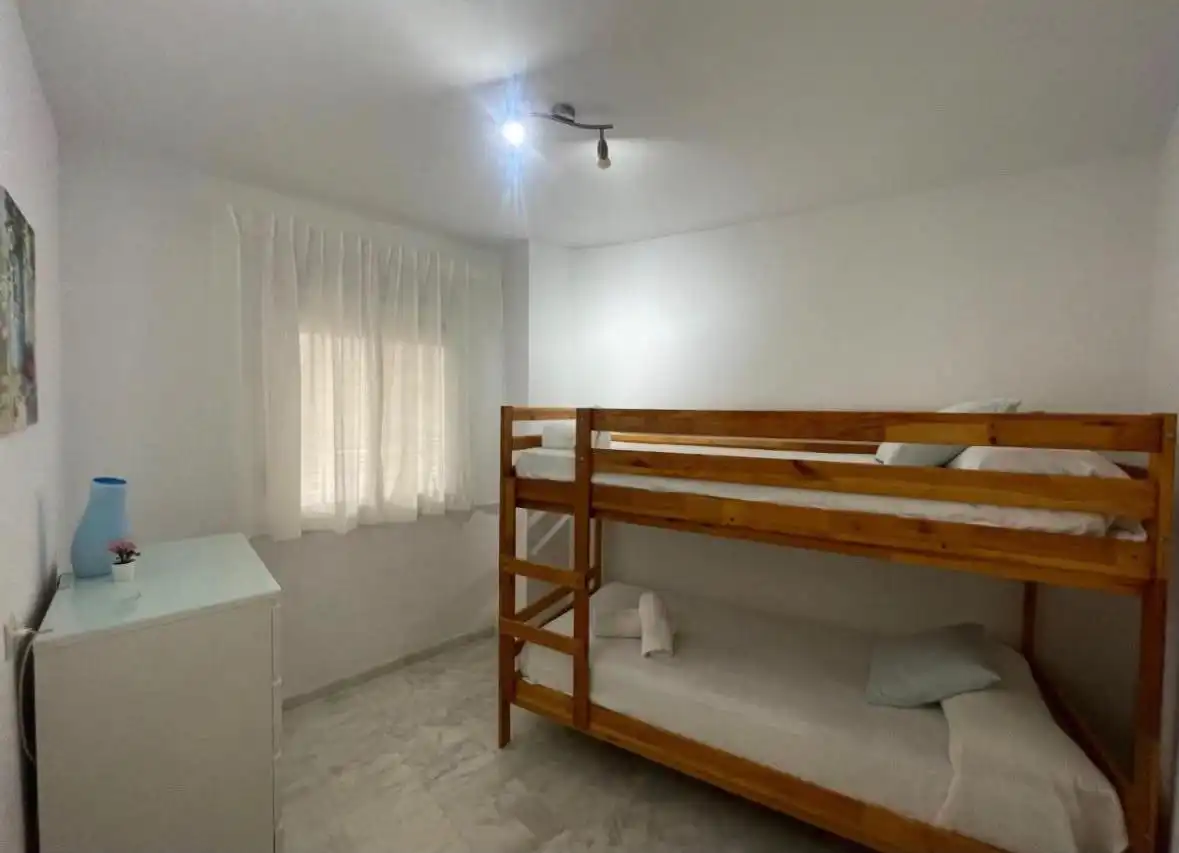 Wohnung zur Miete in Puerto de Estepona
