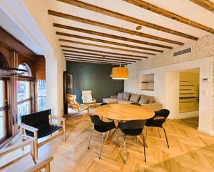 Sala d'estar de Apartament de lloguer en  Palma de Mallorca amb Aire condicionat