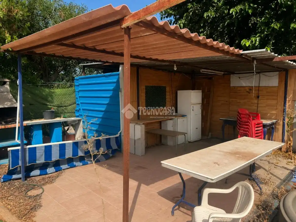 Terrassa de Finca rústica en venda en Arahal amb Aire condicionat, Parquet i Piscina