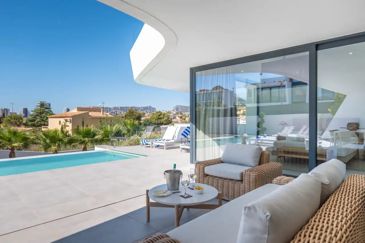 Chalet con terraza en venta en Marisol Park - Ortembach - Los Almendros, imagen 19