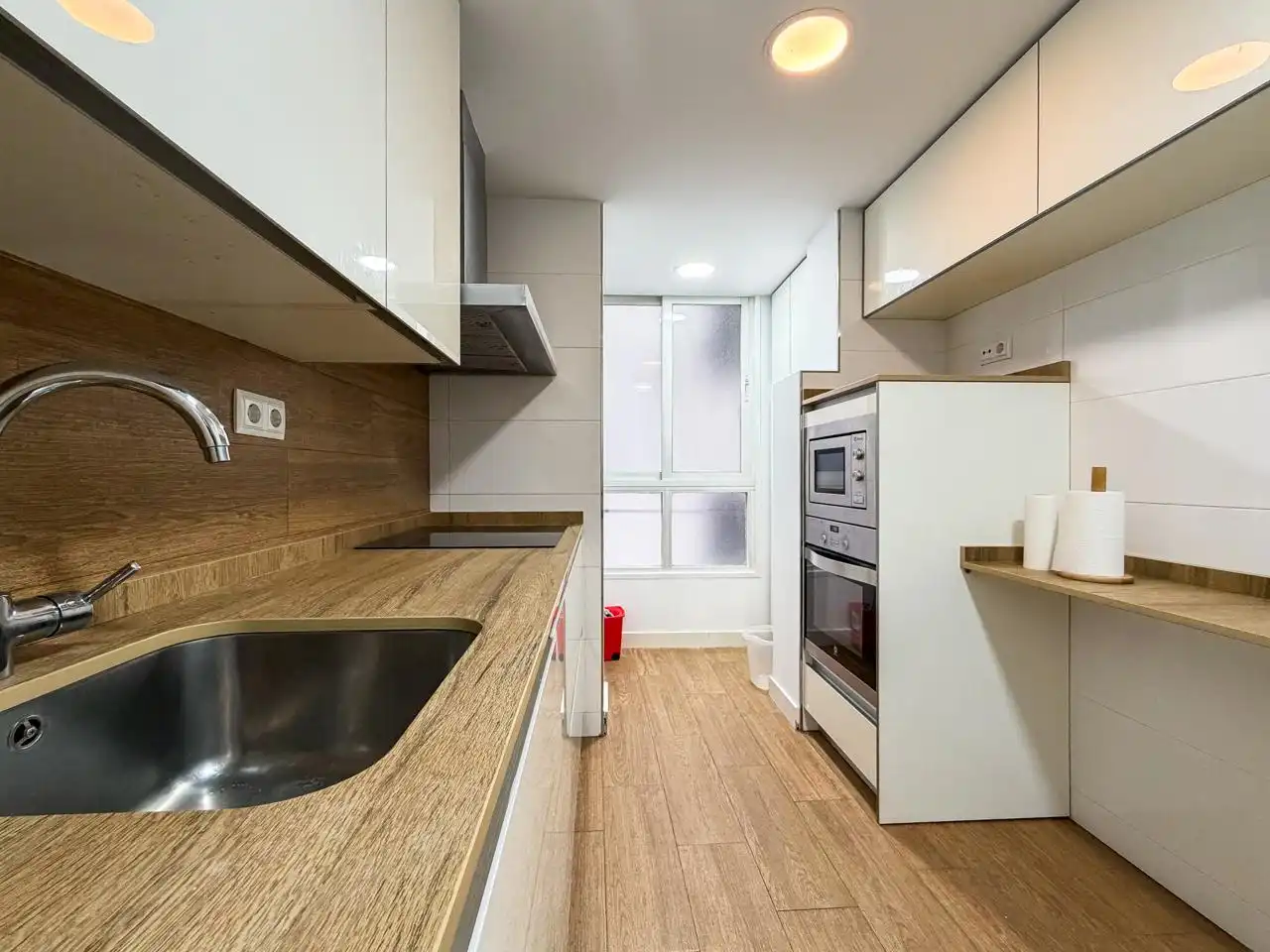 Küche von Wohnung zur Miete in Madrid mit Klimaanlage und Heizung