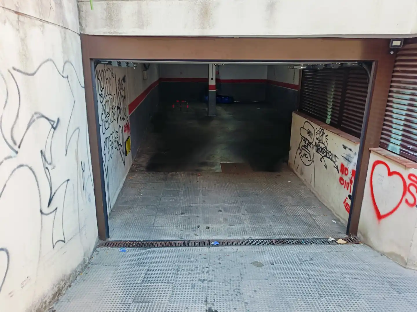 Parking for sale in Pasaje PINTOR MURILLO, imagen 3
