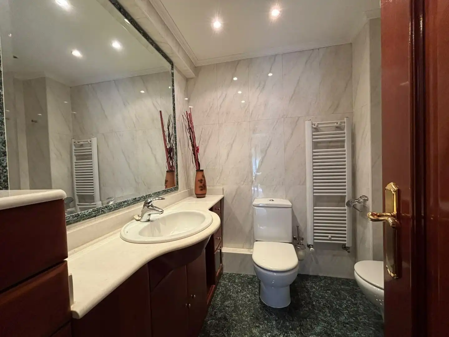 Baño de Piso en venta en Kalero - Basozelai