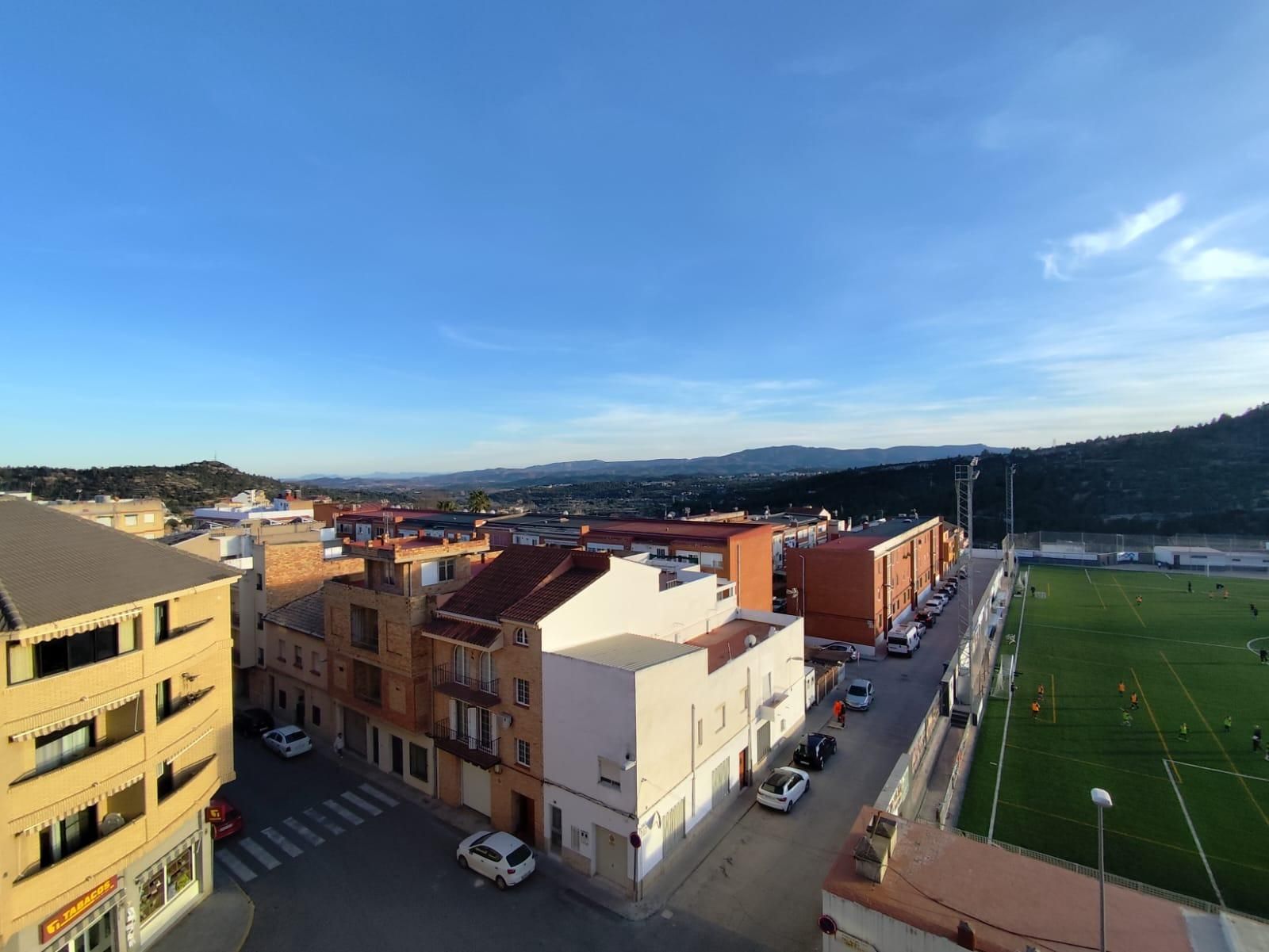 Vista exterior de Pis en venda en Buñol amb Aire condicionat, Calefacció i Balcó