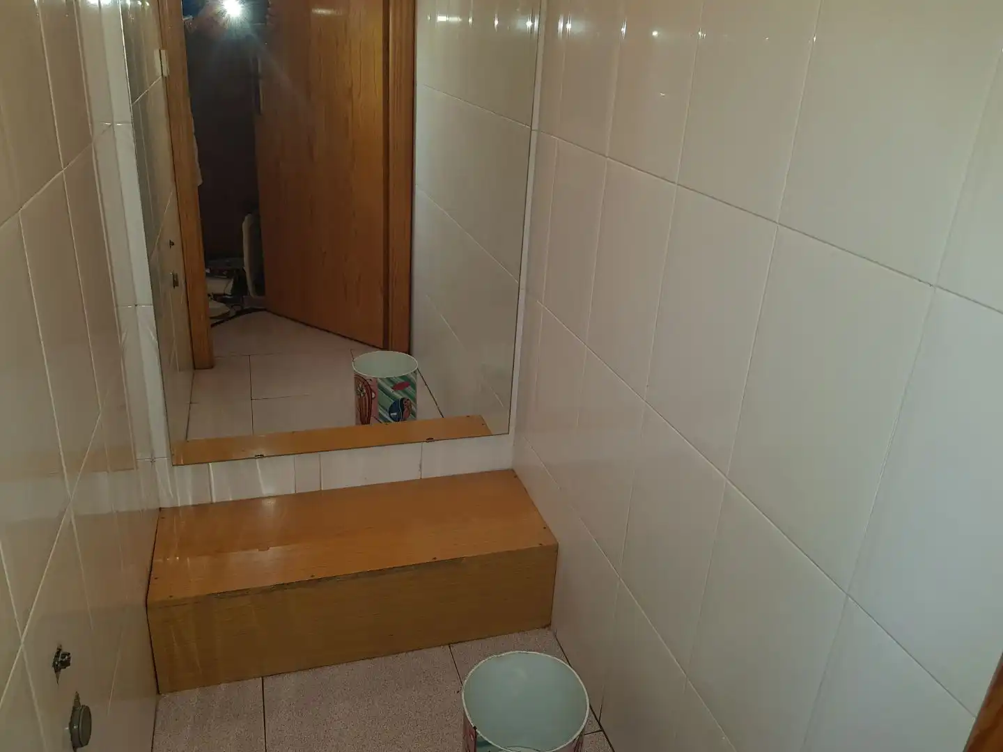Baño de Local de alquiler en Murcia con Aire acondicionado