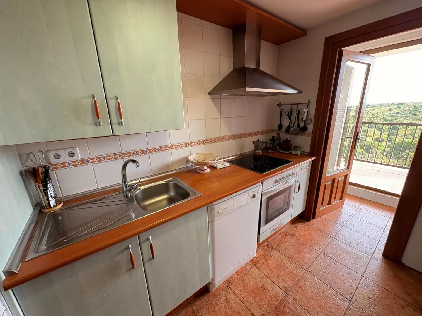Kitchen of Apartments for sale in Ayamonte  with Terrace, Furnished and Community pool