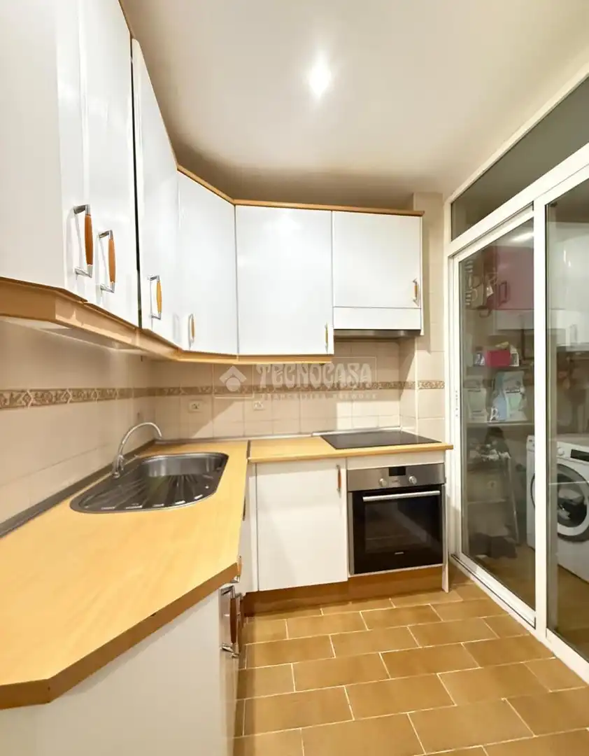 Küche von Wohnung zum Verkauf in Coslada mit Klimaanlage und Heizung