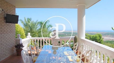 Foto 2 de Casa o chalet en venta en Centro - El Castillo, Sagunto / Sagunt
