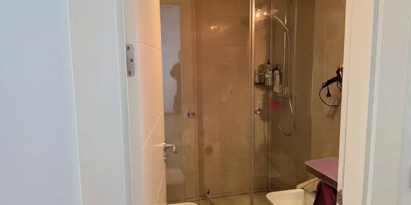 Bany de Casa o xalet en venda en Dos Hermanas amb Aire condicionat