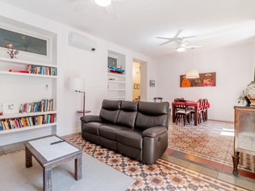 Apartment with lift to rent in Centro