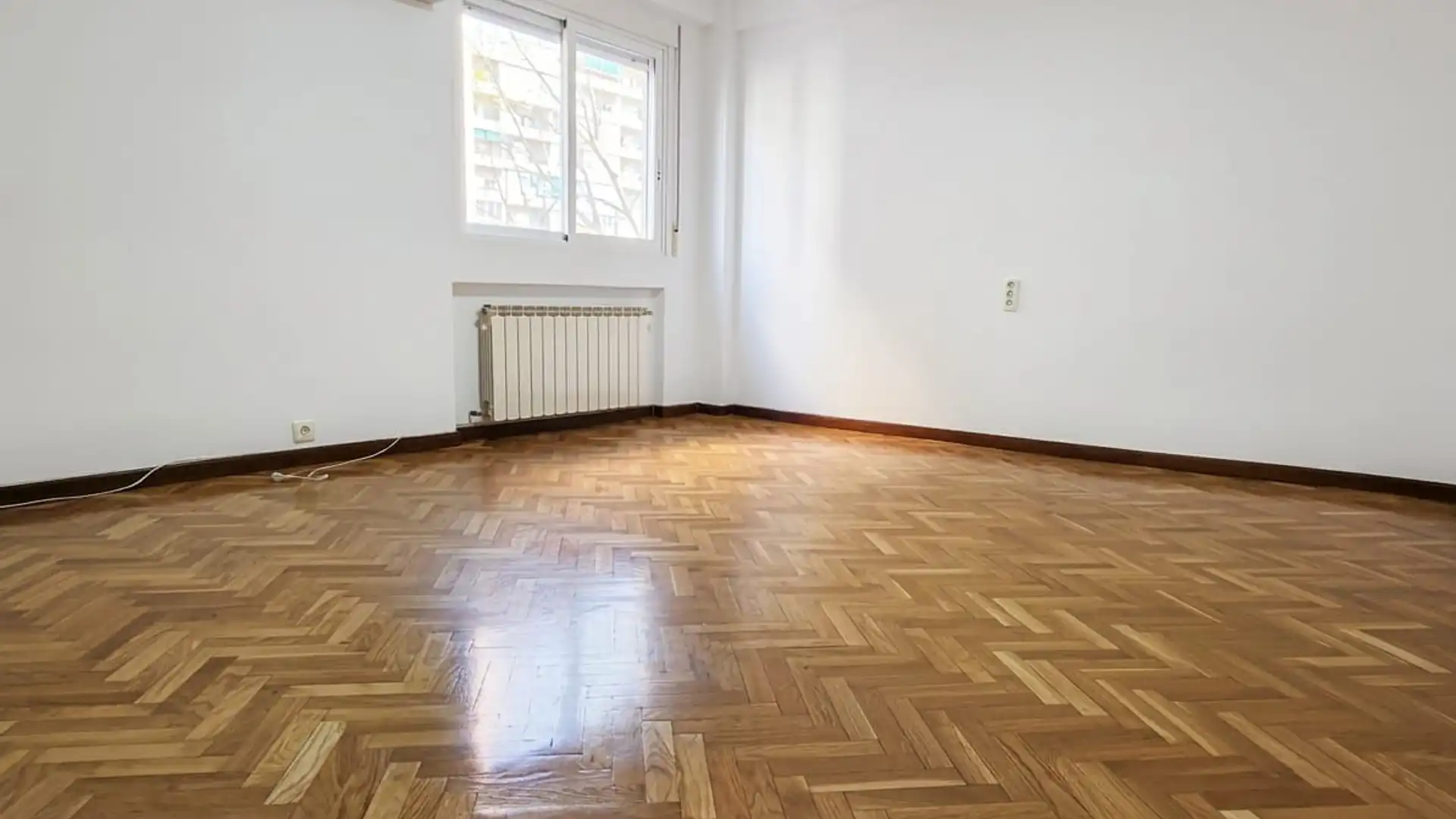 Habitación de Piso en venta en  Madrid Capital con Calefacción