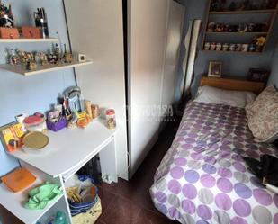 Bedroom of Flat for sale in  Madrid Capital  with Air Conditioner, Heating and Terrace