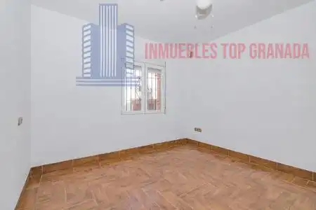 Casa o xalet en venda a LOGROÑO, La Zubia Ciudad