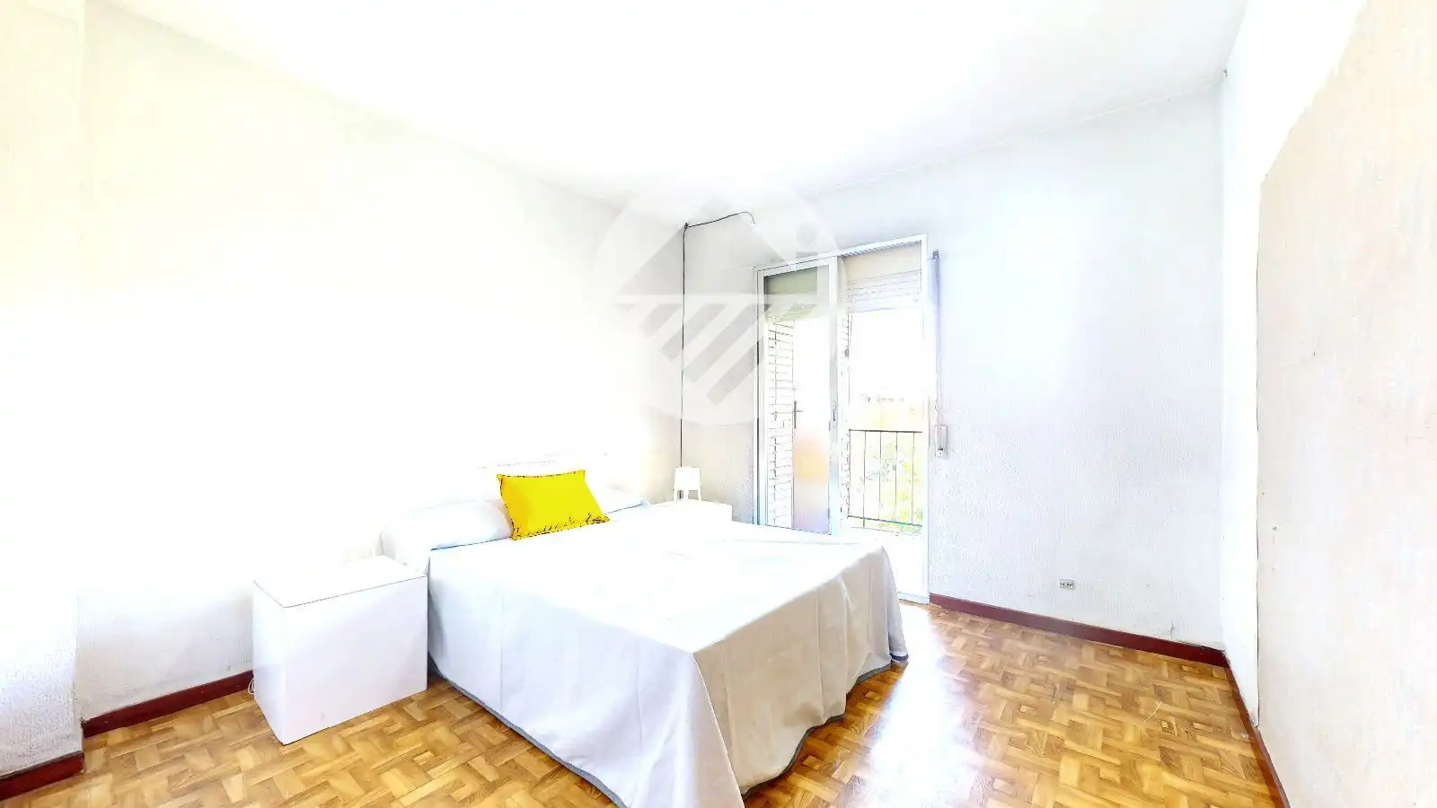 Bedroom of Flat for sale in Madrid  with Terrace, Oven and Balcony