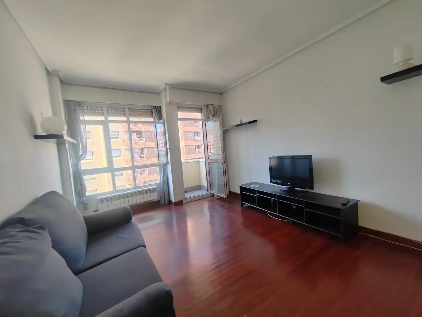 Living room of Apartments for sale in Bilbao   with Heating, Storage room and Furnished