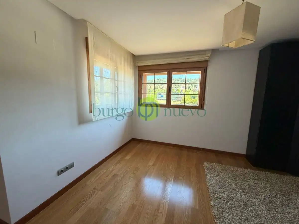 Villa mit Terrasse zur Miete in Calle Monte San Isidro, imagen 21