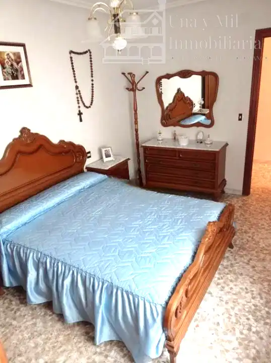 Habitación de Piso en venta en Guijuelo con Calefacción, Trastero y Amueblado