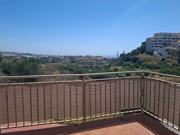 Adosado con piscina en venta en Benalmádena pueblo
