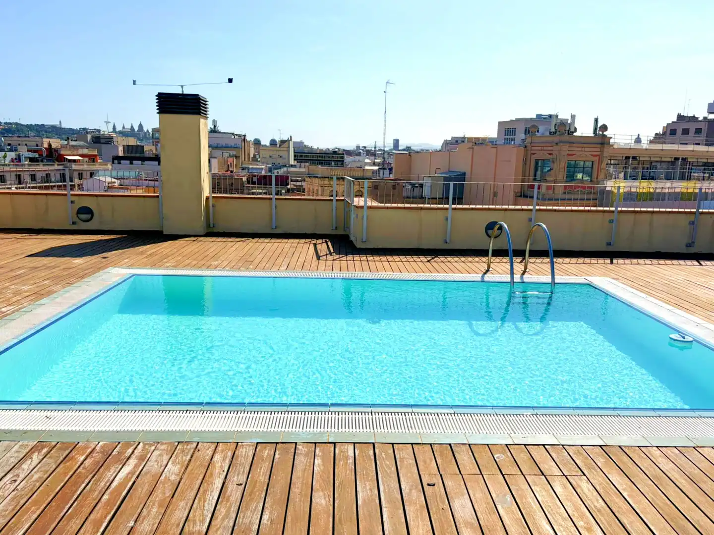 Appartamento con piscina in vendita a Avinguda del Portal de l'Àngel, imagen 22