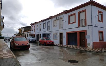 Casa adosada en venda a FUENTE  PALMERA, Fuente Palmera