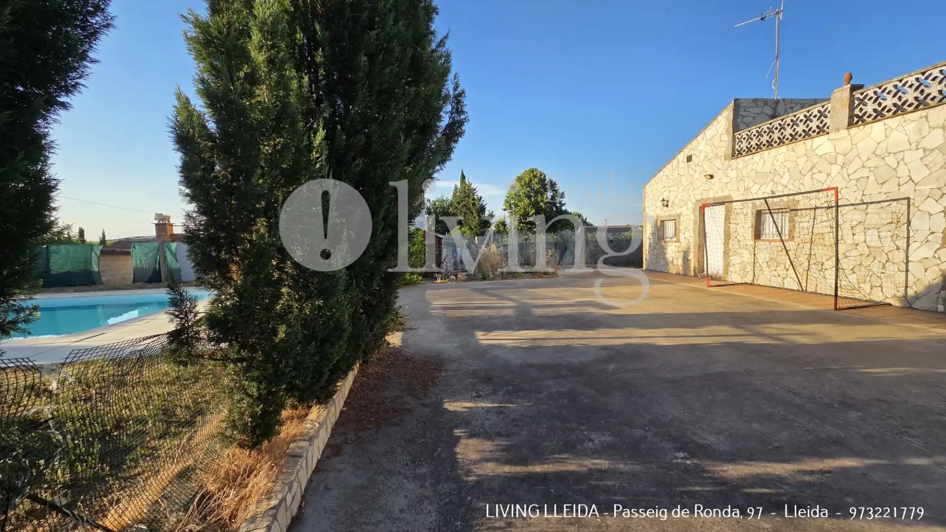 Exterior view of Houses for sale in Lleida  with Air Conditioner, Heating and Private garden