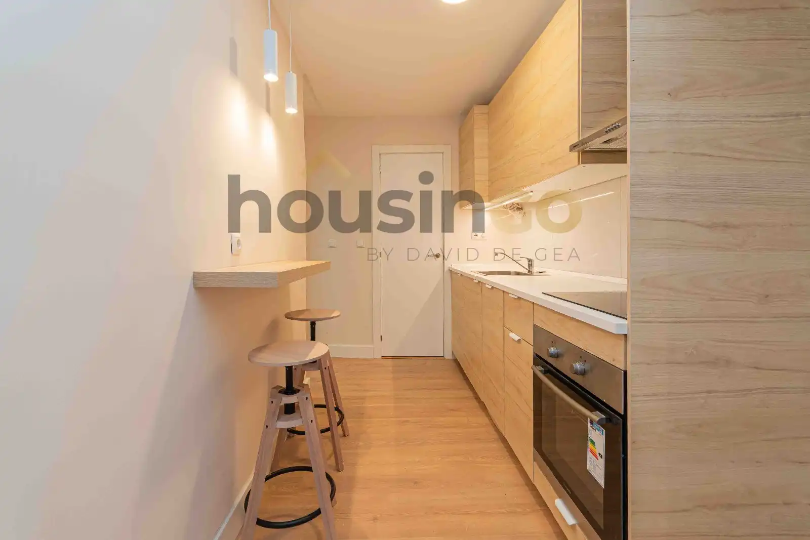 Kitchen of Flat for sale in Madrid  with Heating, Parquet flooring and Terrace
