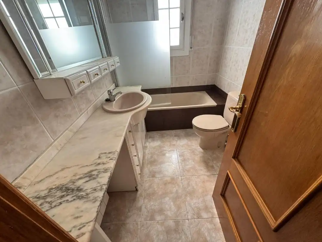 Casa o chalet en venta en Av. de la Mare de Deu de Lourdes, Corbera de Llobregat
