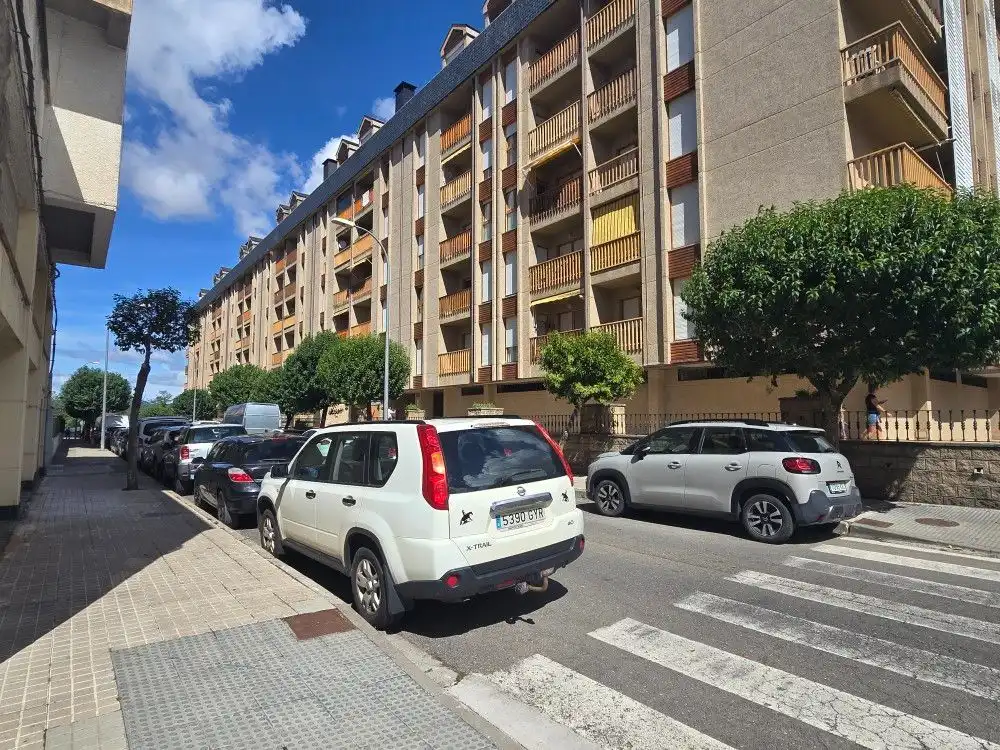 Außenansicht von Wohnung zur Miete in Jaca mit Abstellraum