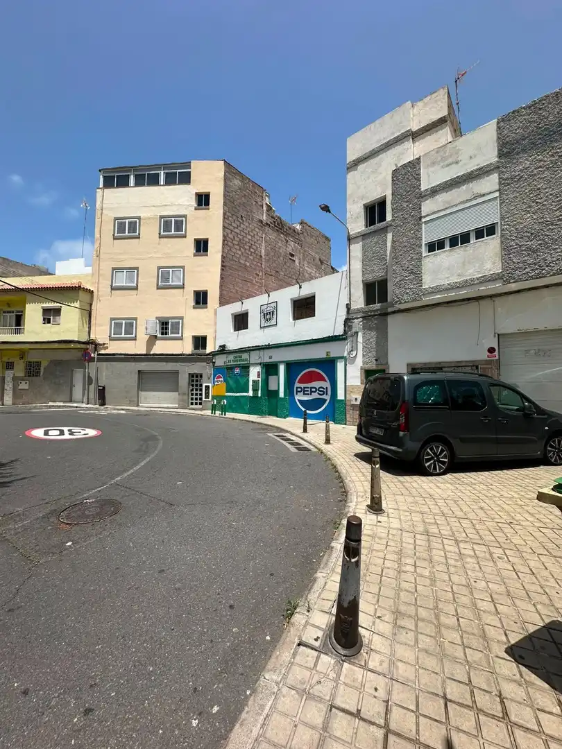 Vista exterior de Casa adosada en venta en Las Palmas de Gran Canaria