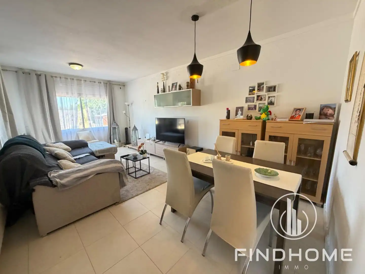 Living room of Detached homes for sale in Avinyonet de Puigventós  with Air Conditioner, Heating and Private garden