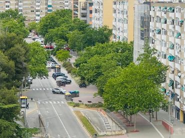 Pis amb balcó en venda a Badia del Vallès