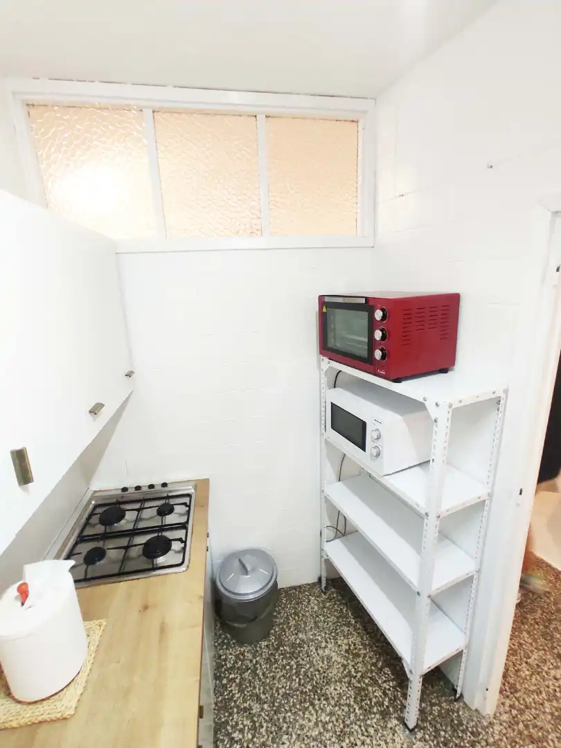 Kitchen of Flat for share in Granada  with Furnished, Washing machine and Microwave