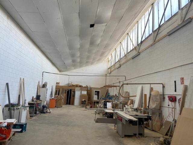 Nave industrial en Alquiler en Montmeló