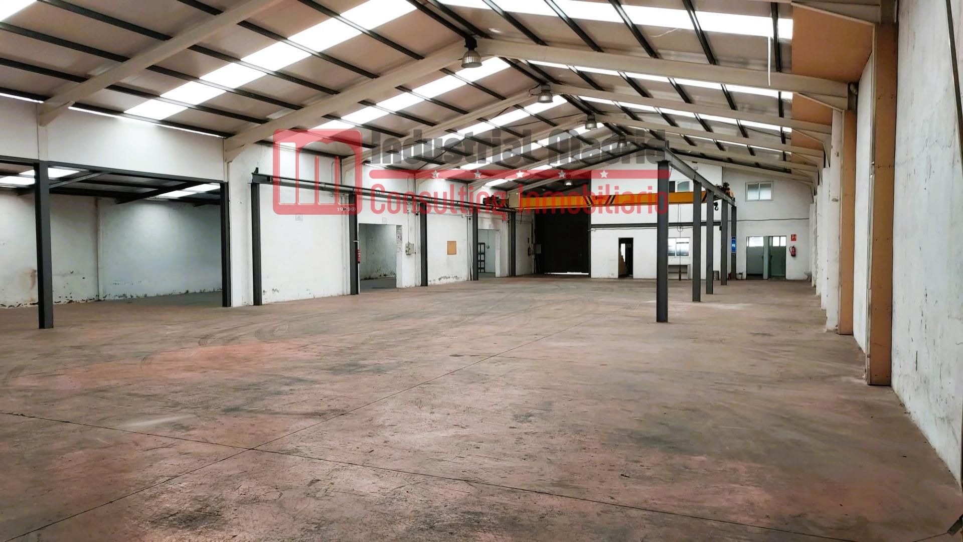 Außenansicht von Fabrikhallen zur Miete in Arganda del Rey