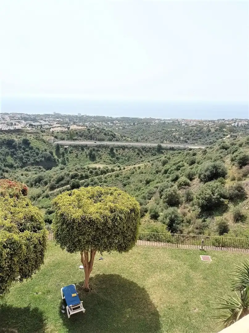 Apartament amb piscina en venda a Calahonda, imagen 13