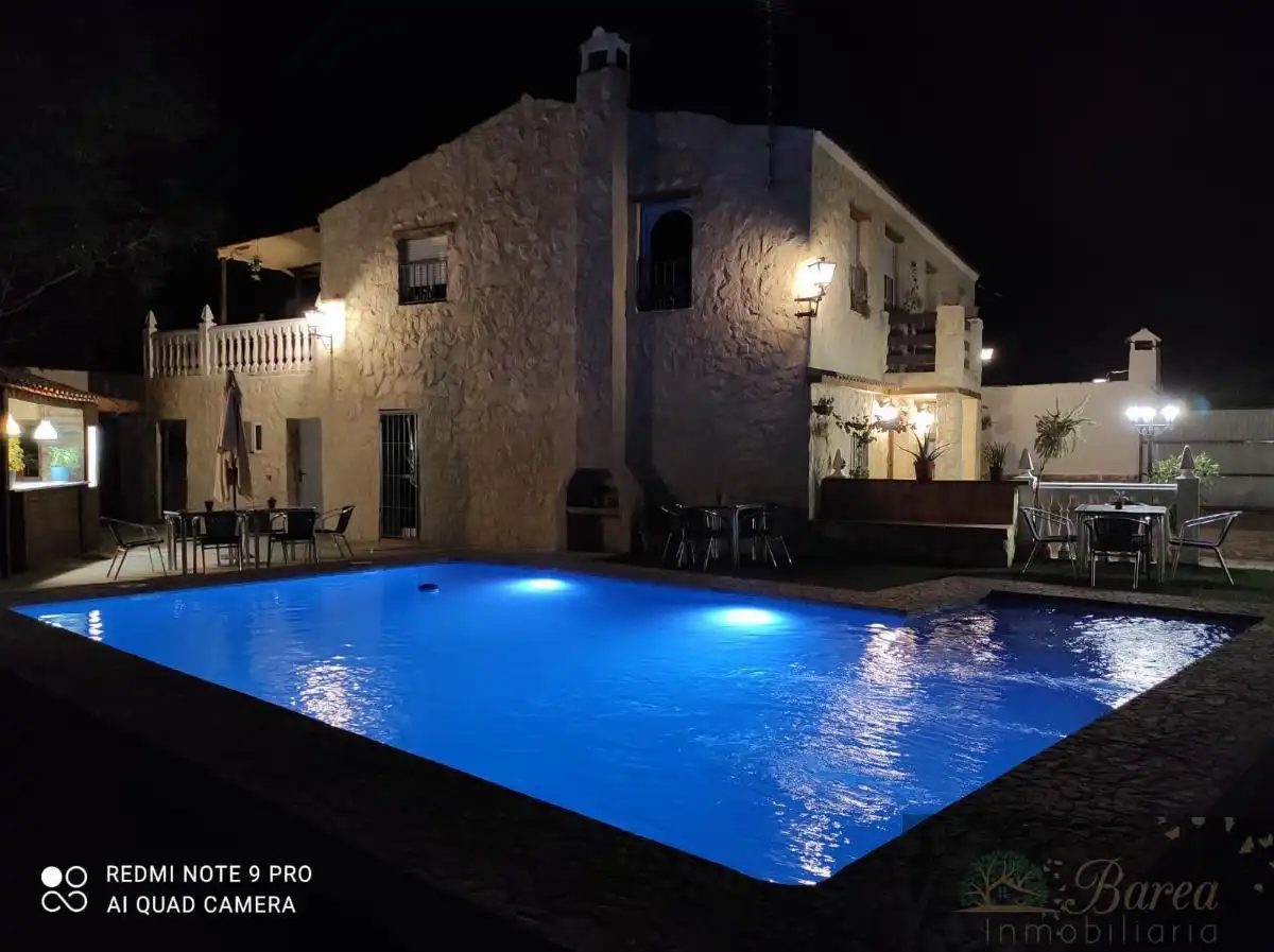 Villa in vendita a Cabra